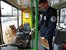 Борьбу с безбилетными пассажирами начали на маршруте автобуса №623