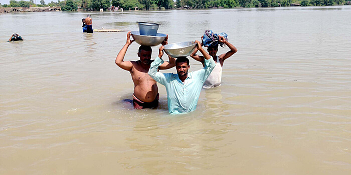 Таджикистан отправит помощь пострадавшему от наводнений Пакистану
