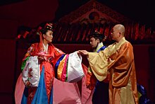 Корейский ансамбль получил в Киргизии звание народного