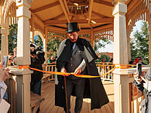 В Фуксовском саду открыли воссозданную историческую беседку