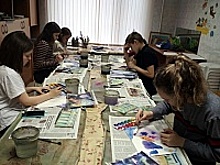 Зеленоградские юные художники нарисовали космос