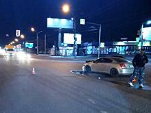 Два человека пострадали в ночной аварии в Октябрьском районе