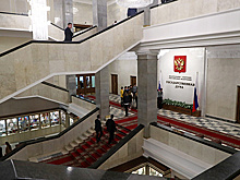 "Единая Россия" внесла в Госдуму поправки о невозможности снижения МРОТ