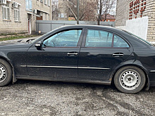 Власти курганского округа выставили машину Mercedes на торги