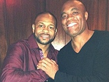 Не прошло и дня — Рой Джонс готов драться снова, но с одним условием