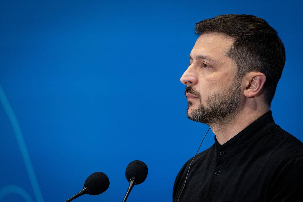 Зеленский назвал условие для завершения конфликта на Украине