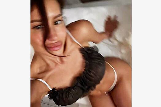 Возлюбленная Тимати показала обнаженные ягодицы на камеру