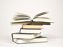 Талантливые сквернословы. Чьи книги продаются в запечатанном виде