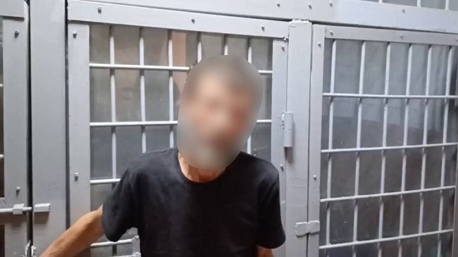 В Ростовской области сотрудники полиции задержали грабителя, срывавшего золотые цепочки с горожанок
