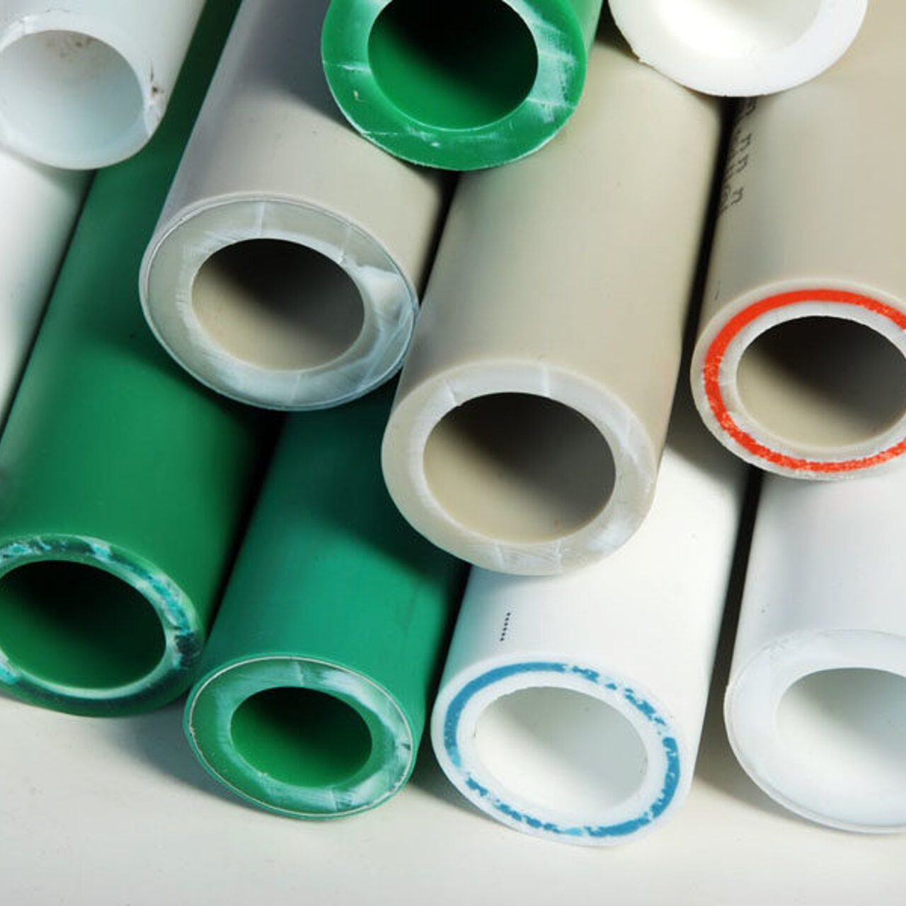 Выбираем и монтируем пластиковые трубы для водопровода самостоятельно:  полезные советы мастерам - Рамблер/новости