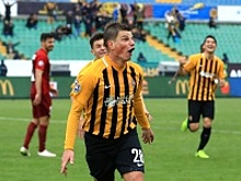Гол Аршавина помог «Кайрату» разгромить «Кайсар»