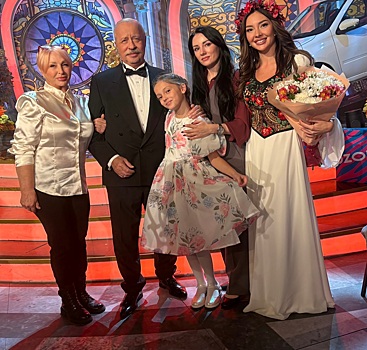 Курянка спела на «Поле чудес»