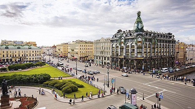 В Петербурге на Невском проспекте на три недели перекроют движение