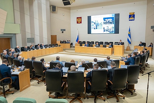 Депутаты Тюмени продолжат информировать горожан об электронной безопасности