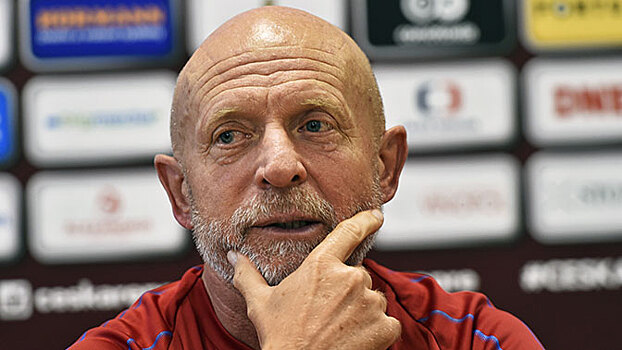 Тренера сборной Чехии по футболу уволили после разгрома от России