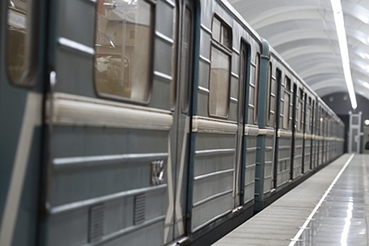 В московском метро устранили второй за сутки сбой движения поездов