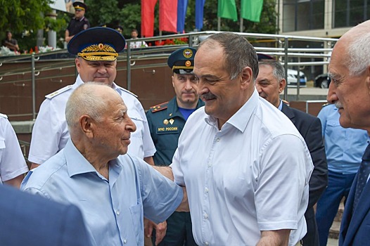 Муху Алиев награжден орденом Почета Республики Дагестан