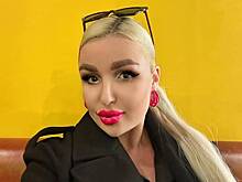 «Я на *** пошлю кого угодно». Россияне возмущены откровенными фото активистки ЛДПР, которая называет граждан «бичами на лавке»