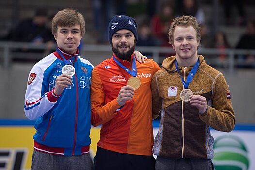 Ветераны московского «Динамо» завоевали золото и серебро чемпионата мира по фехтованию