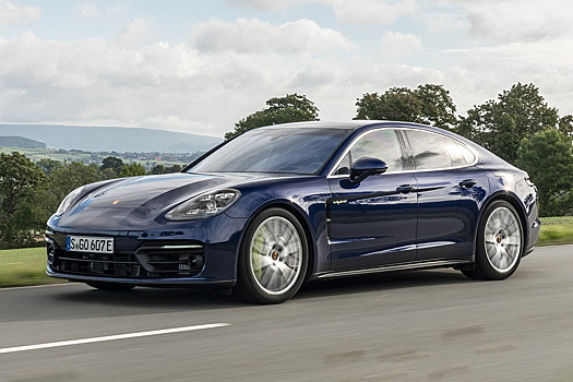 Porsche может лишить новую Panamera бензинового двигателя