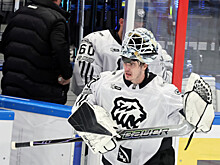 Гендиректор «Трактора» назвал причину частых травм вратаря Мыльникова