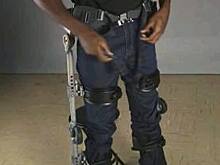 В Новосибирске соберут первый в России экзоскелет