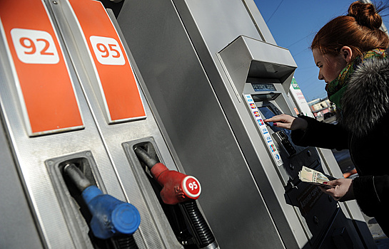 Минфин предложил меры по регулированию цен на бензин