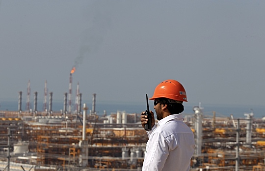 США ввели новые санкции против компаний, связанных с иранской нефтью