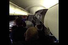 Пассажиров рейса Москва — Сочи досмотрели из-за пропавшего в бизнес-классе пледа