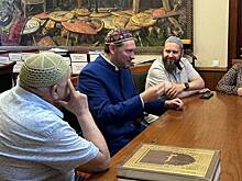 Картину с поверженными русскими воинами заметили в кабинете ДУМ