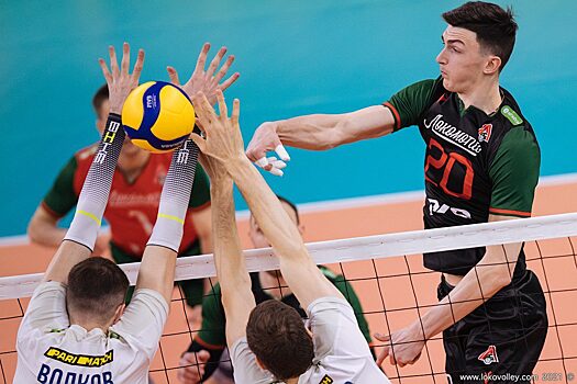 Новосибирский «Локомотив» выиграл первый матч волейбольного «Финала шести»