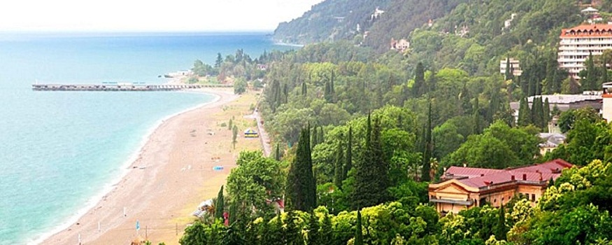 Абхазия и Геленджик возглавили топ самых недорогих направлений