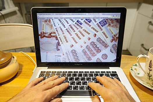 Банки навязывают россиянам токсичные инвестиции вместо простых вкладов