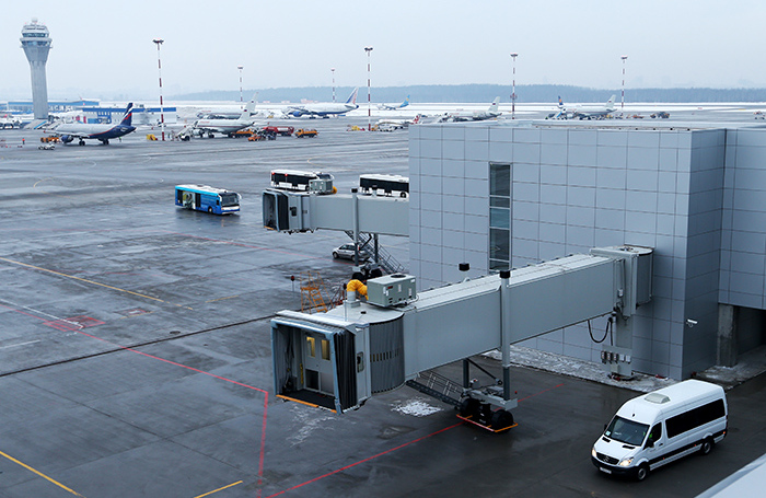 Тела убитых в ОАЭ криптоинвестора и его жены доставили в Петербург