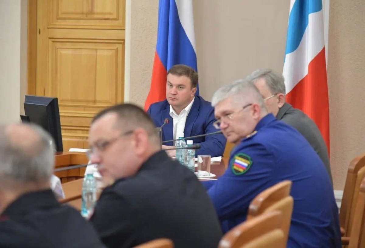 Виталий Хоценко провел внеочередное заседание комиссии по ЧС из-за паводка на севере области