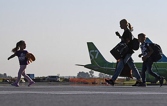 МВД напомнило о новых правилах пересечения границы для детей