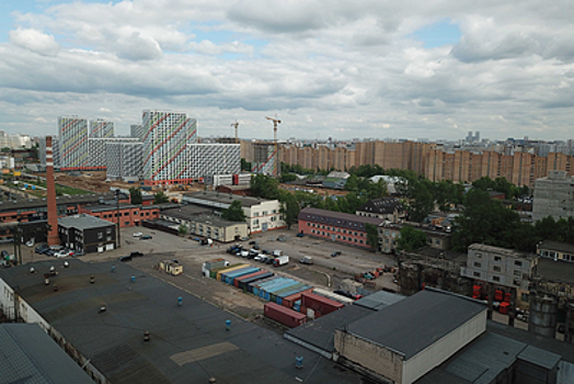 «Купить продукты и лечь спать»: как москвичам живется в Отрадном