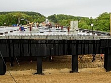 Мост через Яченку продолжают реконструировать