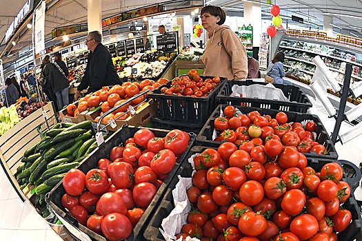 В магазины завезли первые «зеленые» овощи