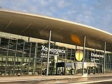 Чемодан стюардессы украл пассажир самолета в хабаровском аэропорту