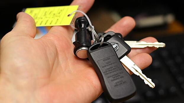 Автодилеры предложили максимальную сумму комиссии при оплате картой