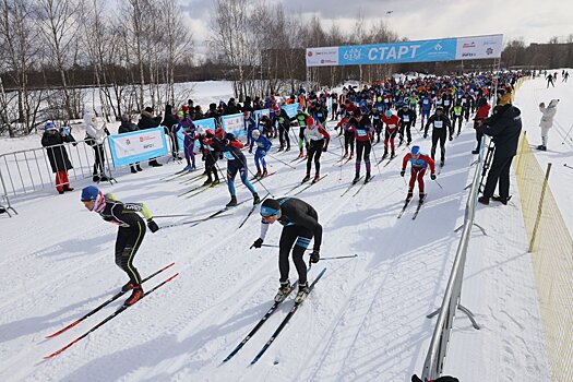 Более 400 человек приняло участие в благотворительном лыжном забеге в Подмосковье