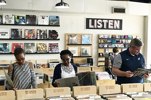 Празднование Дня музыкального магазина перенесли из-за коронавируса