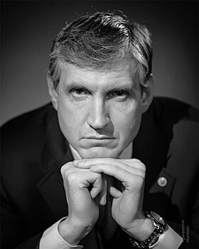 Новогодние сборы как диагноз: почему побеждают «Буратино» и «Чебурашка»