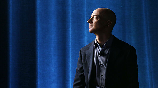 Джефф Безос покинул пост главы Amazon