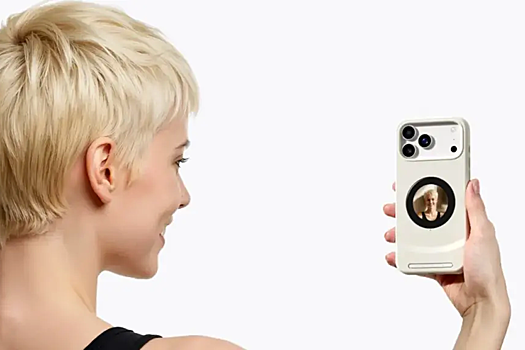 Для iPhone выпустят чехол с экраном на задней панели