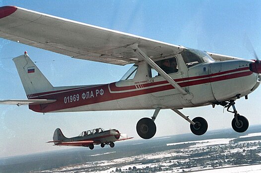 Нераскрывшиеся крылья Родины