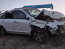 «Водитель мокрый, в красных потёках»: под Райчихинском автомобиль перевернулся и улетел в болото
