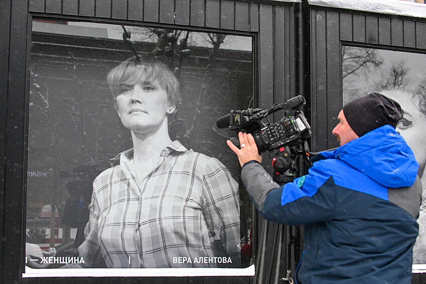 Обстановка у Московского драматического театра имени Пушкина во время прощания с народной артисткой РФ Верой Алентовой, 29 декабря 2025 года