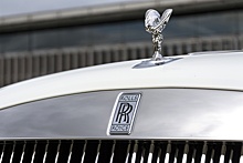 Rolls-Royce представил двухместный автомобиль за более чем 30 млн долларов